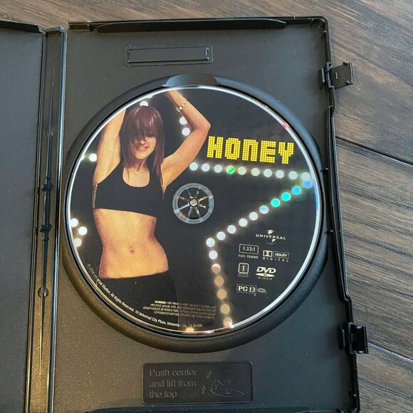 Jessica Alba Honey Dvd - Picture 2 of 4